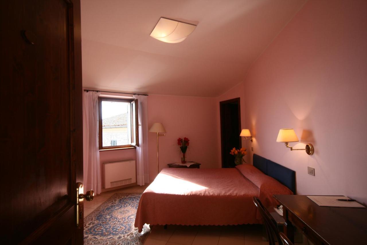 Casa Oliva Albergo Diffuso Bargni Exterior photo